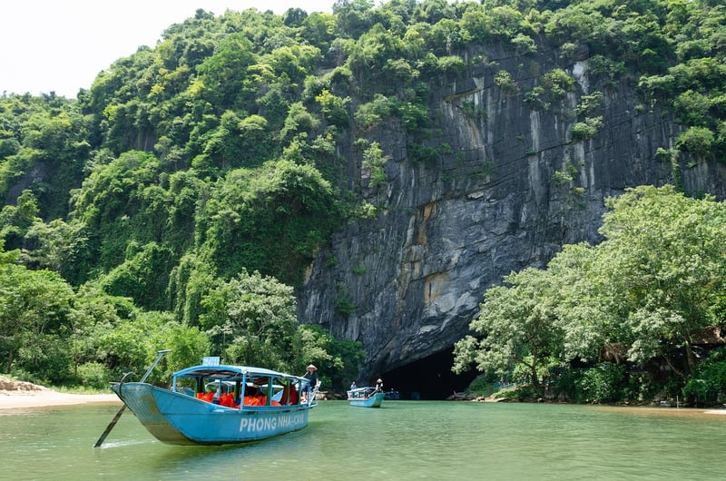 Cave-inspired settings